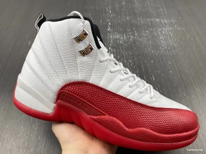 HYPE Retro Air 130690-110 Cherry 12 Jordan 0501
